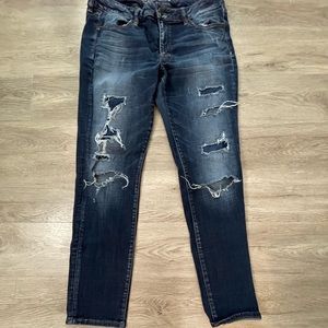 American Eagle 14 Destroyed Skinny Jeans
